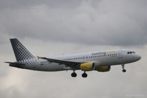 Vueling_A320