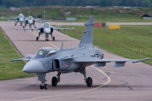 JAS 39C Gripen van de Zweedse luchtmacht © Leonard van den Broek