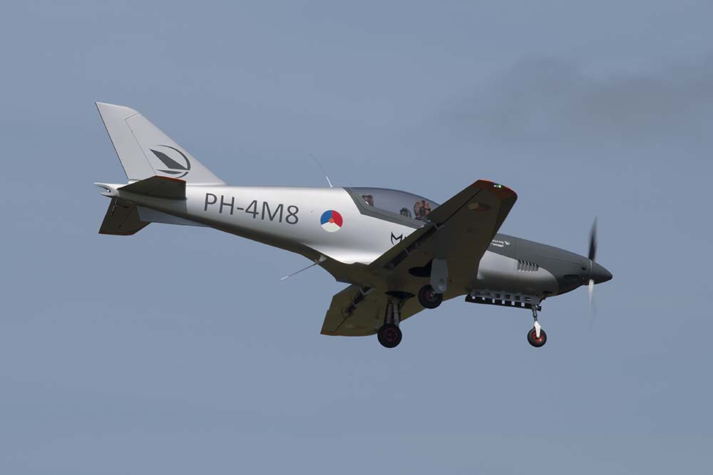 Eén van de Blackshape Prime's van Air Combat Europe (c) Remco de Wit