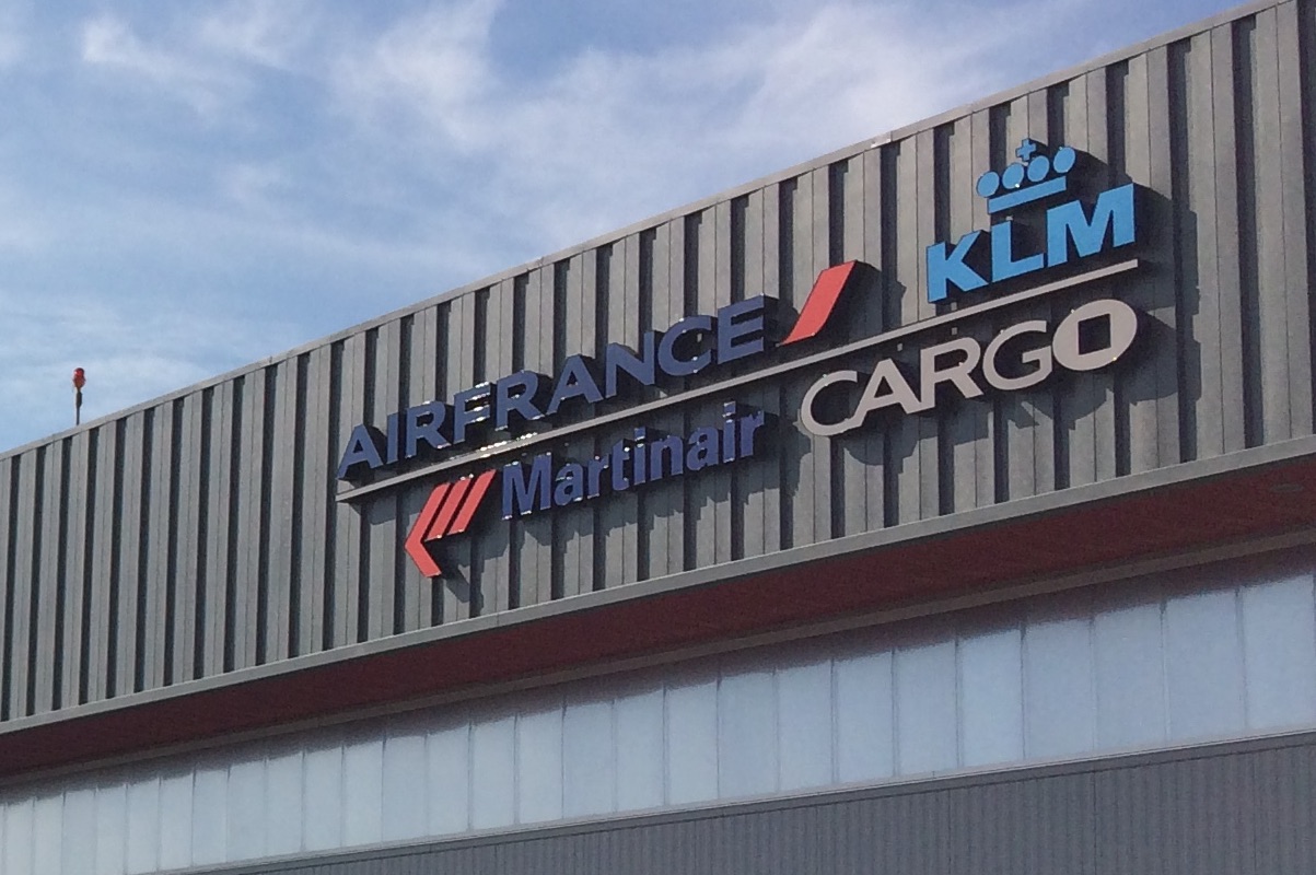 Staking: oud-Martinair vs. KLM