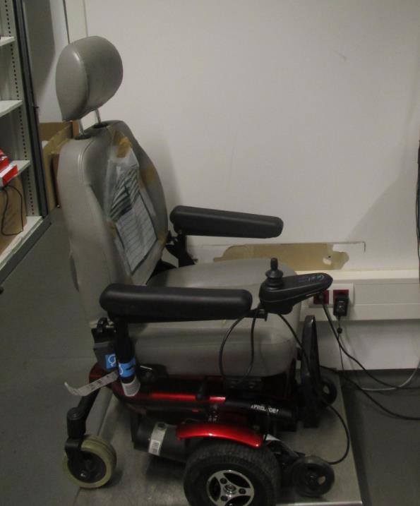 De scootmobiel is in beslag genomen. Foto: Marechaussee/Facebook.