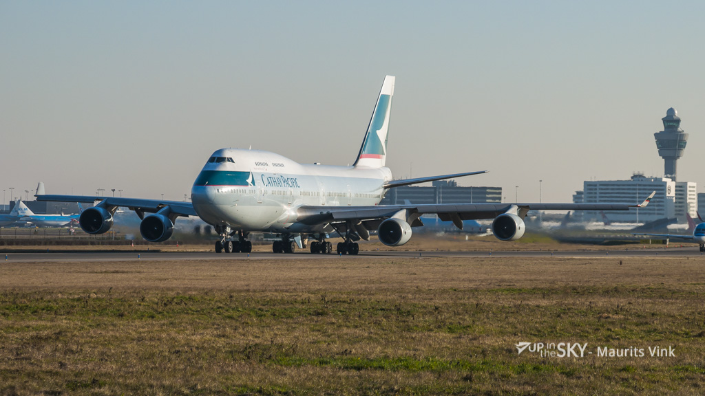 cathay_b747
