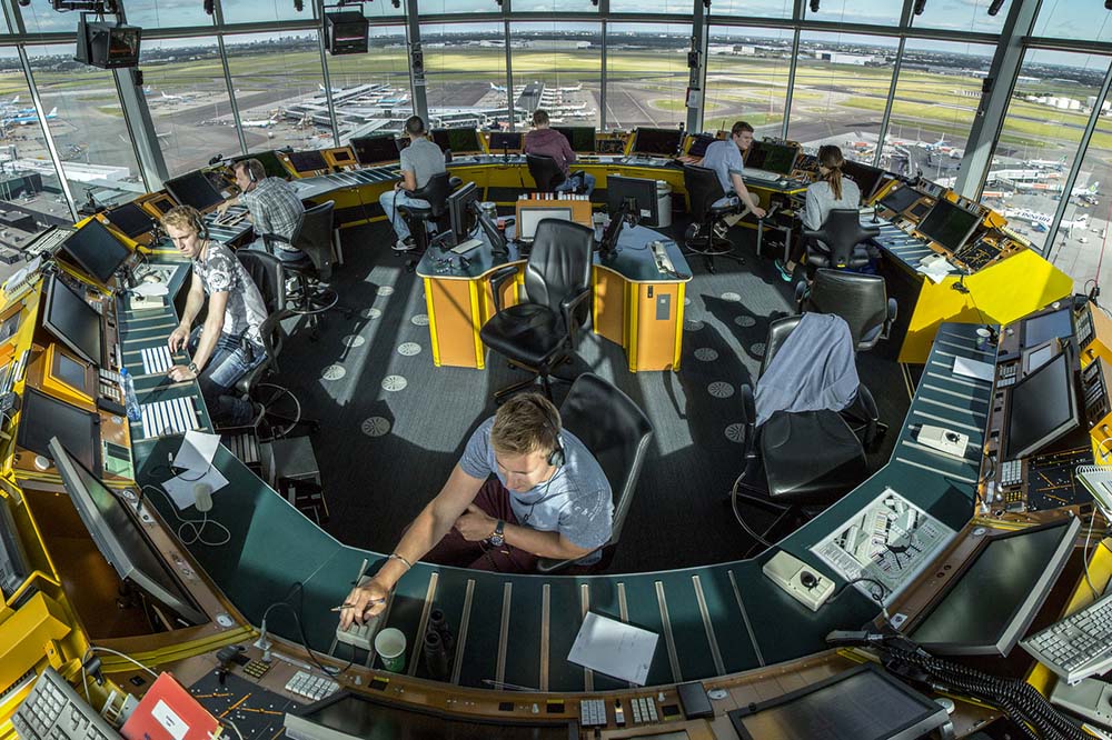 Krimp Schiphol van de baan: teleurstelling en kongsi | Analyse