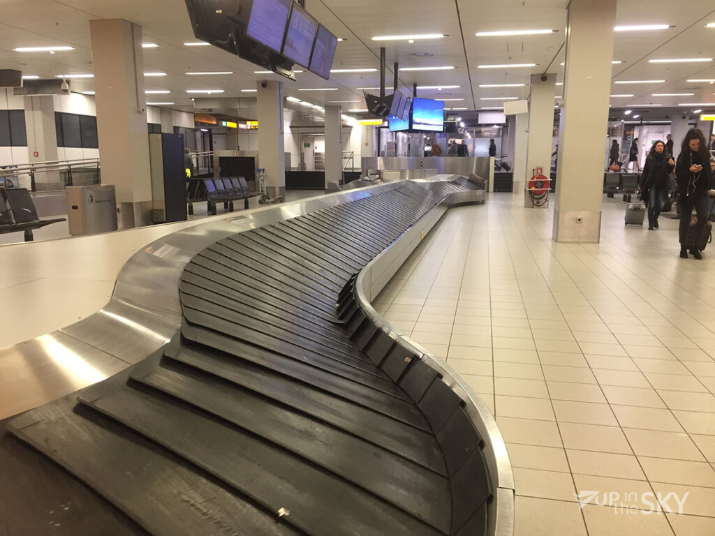 Alle achtergebleven koffers Schiphol weer bij eigenaar