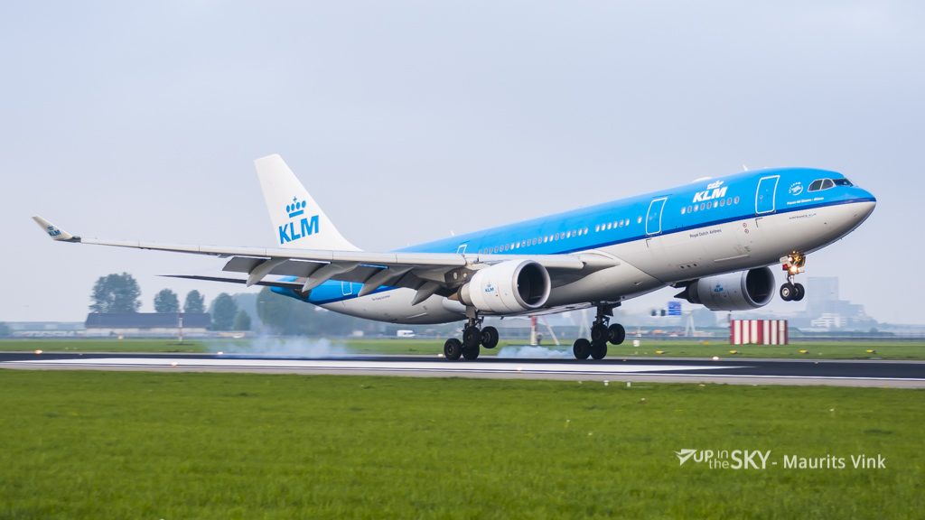 KLM-piloot legt spectaculaire beelden vast | Video