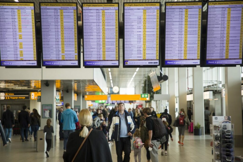 ‘Kleinste passagiersgroei voor Schiphol sinds 2013’