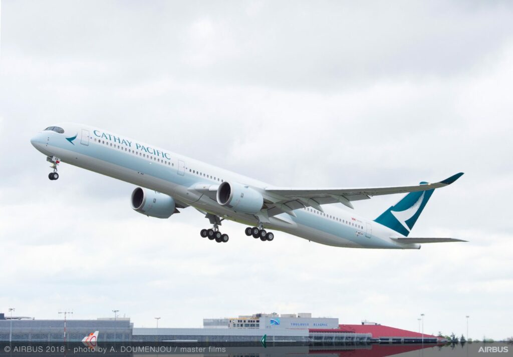 Cathay Pacific neigt naar A350