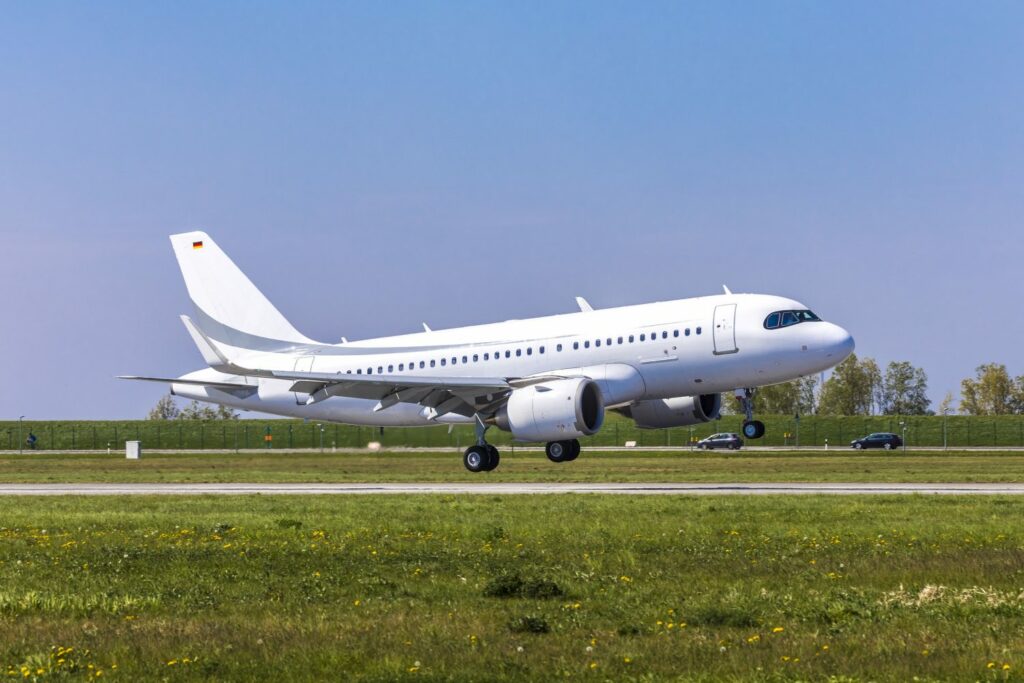 Airbus ACJ319neo maakt eerste vlucht