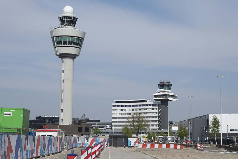 Ambtenaren bezorgd over krimpplannen Schiphol