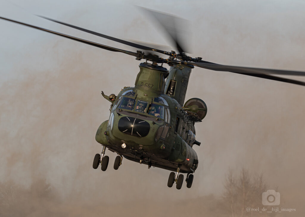 Luchtmacht neemt afscheid van ‘oude’ Chinooks