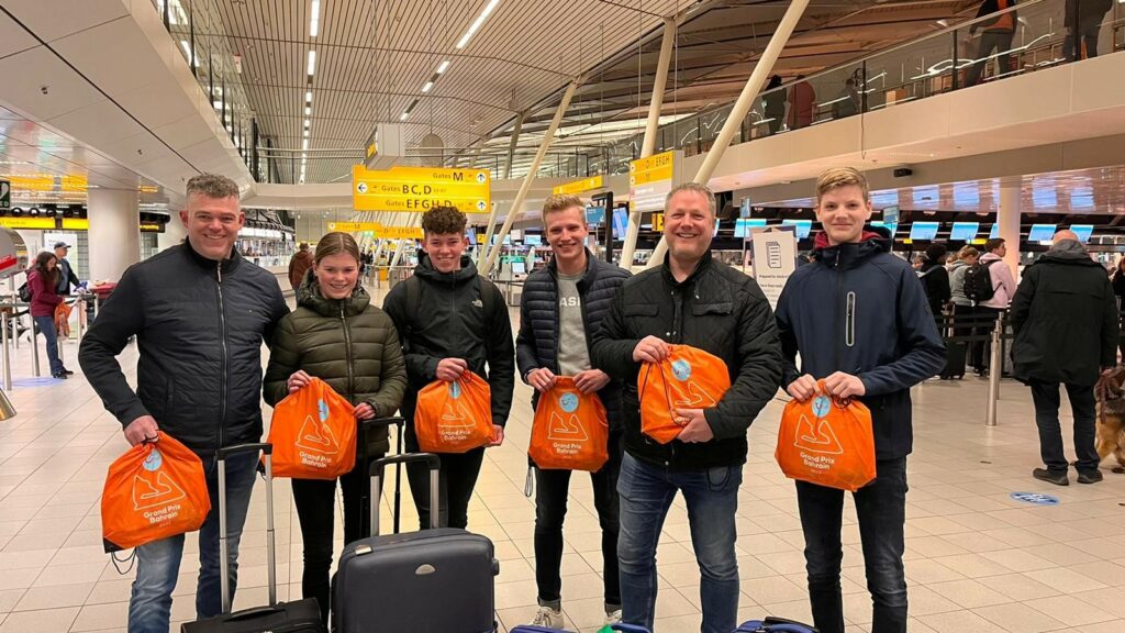 TUI met Boeing vol Formule 1-fans naar Bahrein