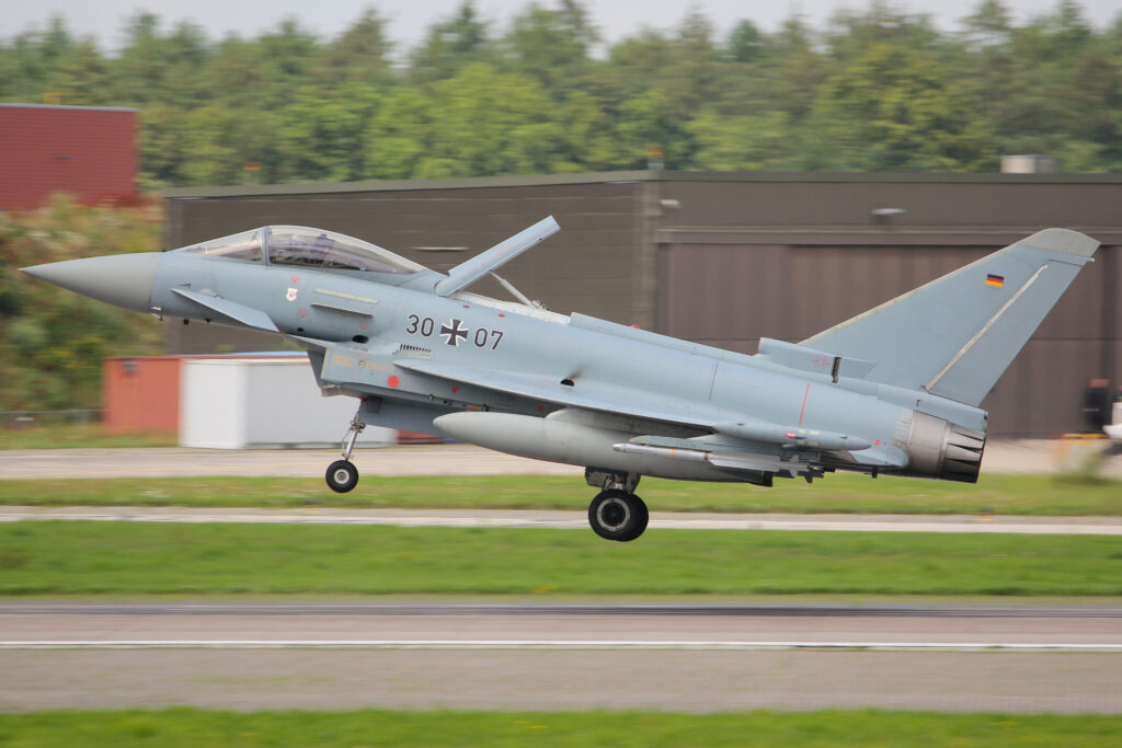 Eurofighter Typhoon aan de grond door problemen schietstoel Luftwaffe Eurofighter, Schietstoel problemen