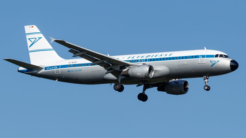 Evacuatieglijbaan A320 per ongeluk geactiveerd