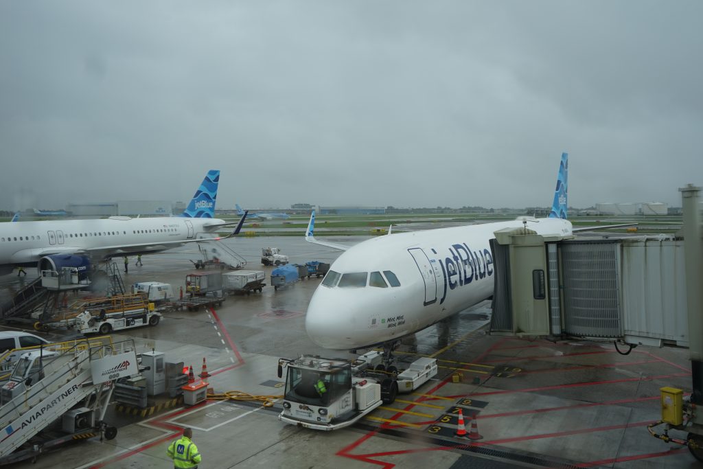 Airline levert tijdelijk vlucht in vanaf Schiphol