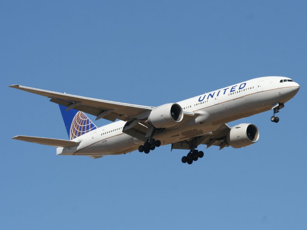 United-stewardess tien keer over alcohollimiet tijdens vlucht