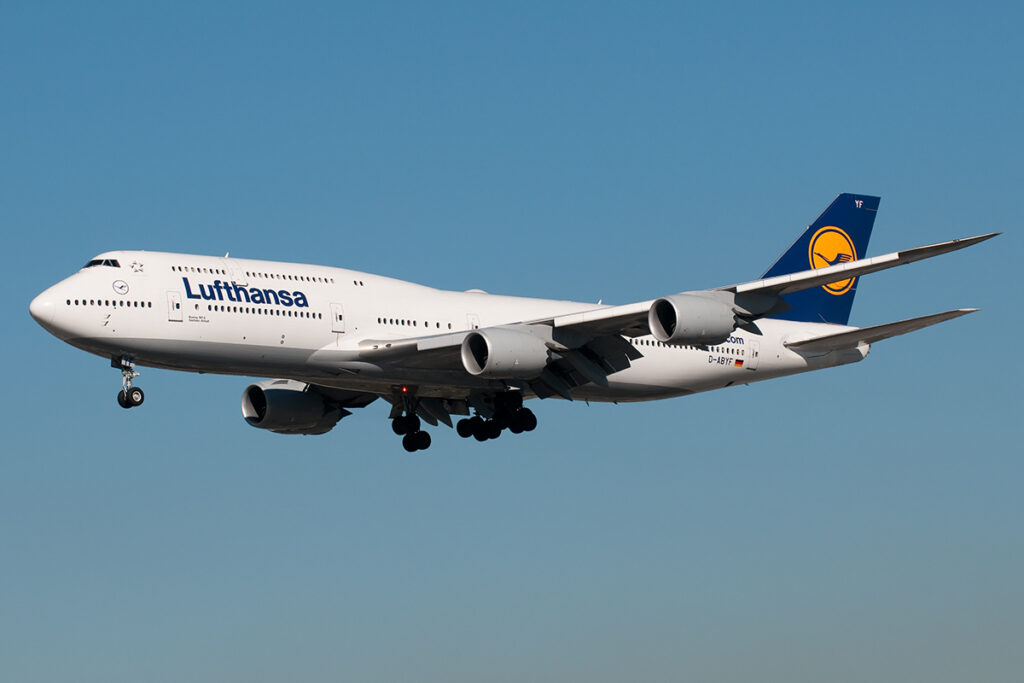 Lufthansa 747 aangewezen op copiloot