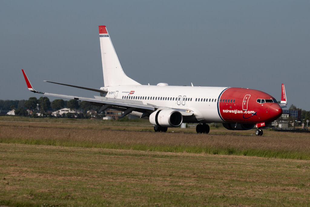 737 na noodlanding opgelapt op Schiphol