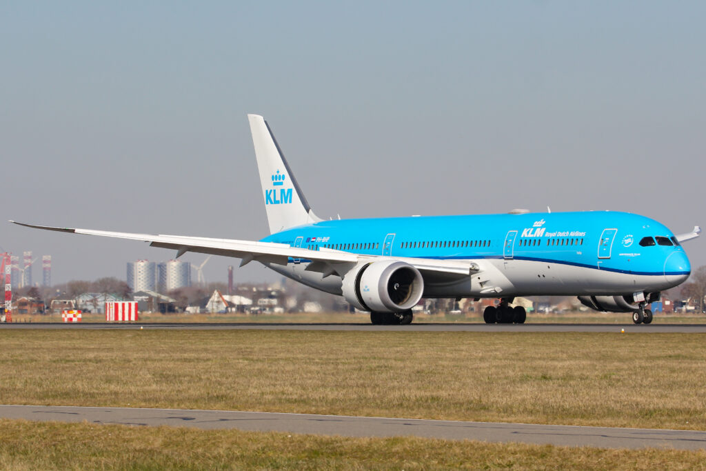 KLM laat reizigers het vaakst in de kou staan