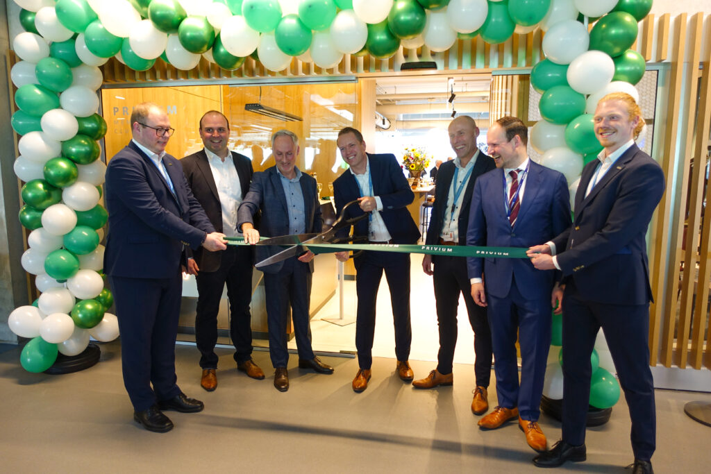 Nieuwe lounge geopend op Eindhoven Airport
