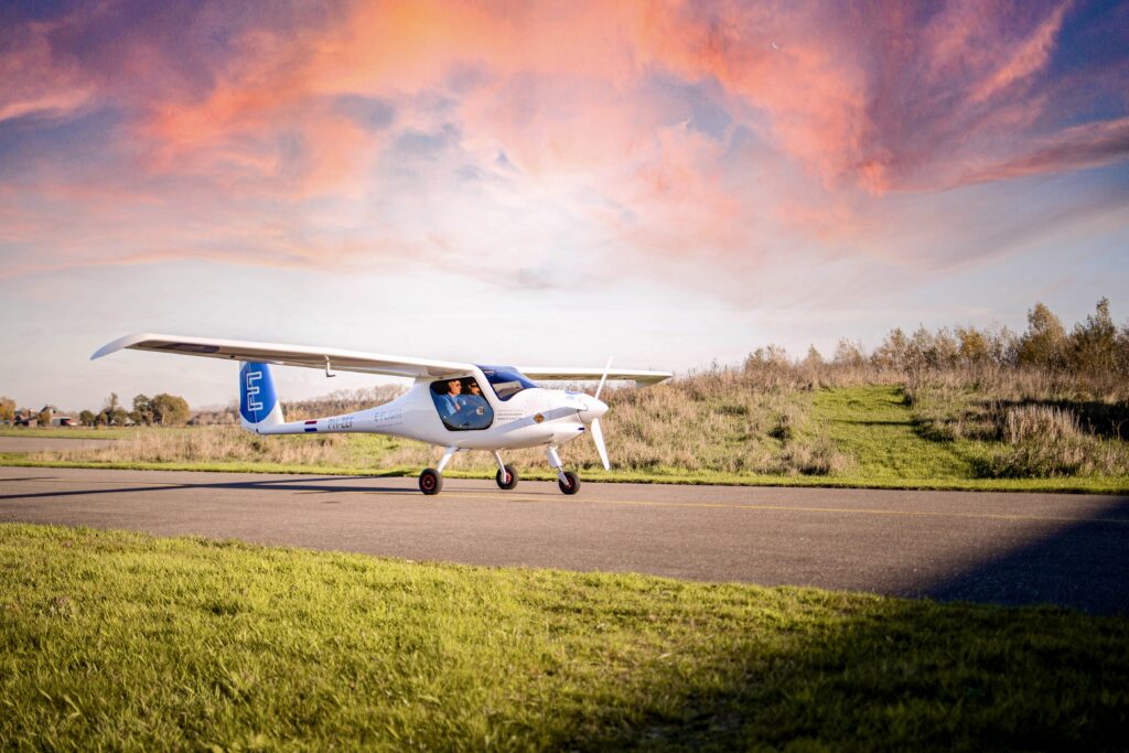 Unieke kans: win een proefles elektrisch vliegen!