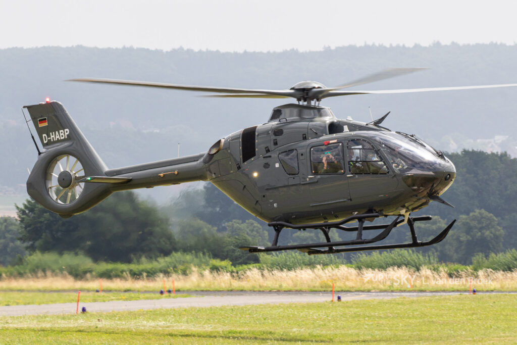Duitse militaire helikopter neergestort